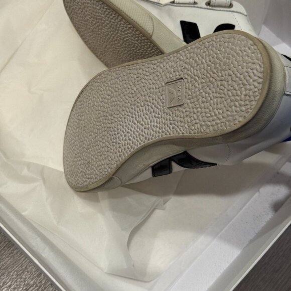 VEJA V-Lock Velcro Leather Sneaker Women - Picture 5 of 5